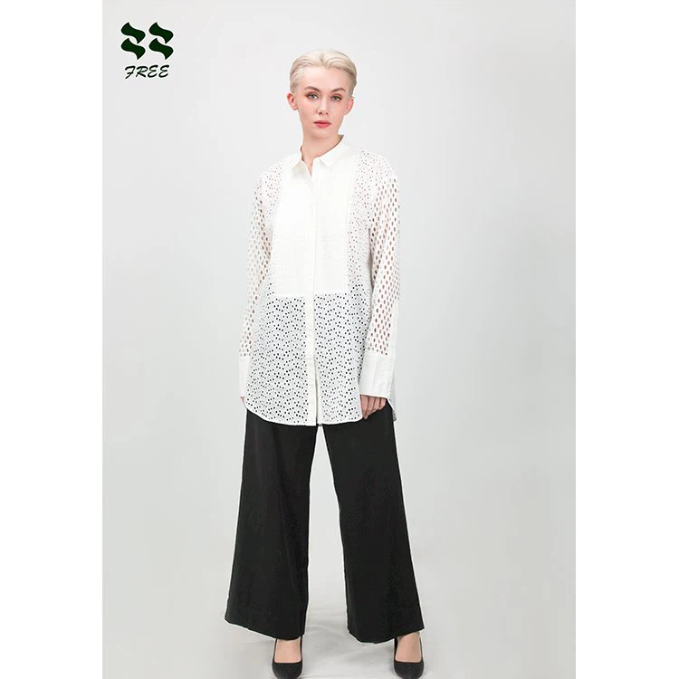 Bluză De Bumbac Cu Broderie